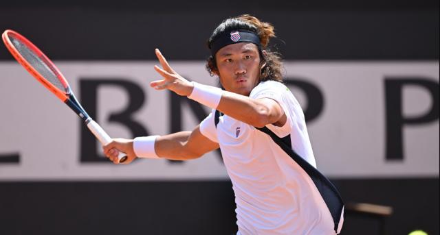 开云体育下载-张奔斗：罗马单飞的目的，张之臻完全达到了