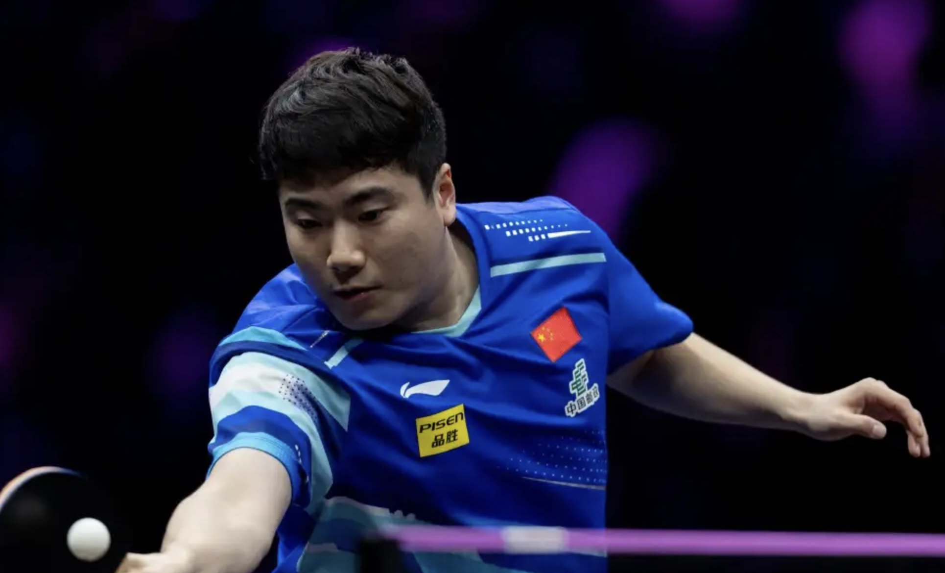 kaiyun-带伤作战！世界第7梁靖崑1日双败：男单男双全一轮游 12天5连败