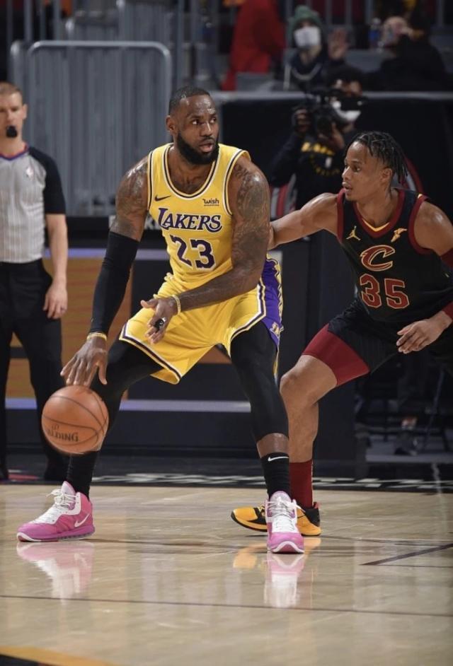 1611672380906052804.jpg 1000.webp.jpg